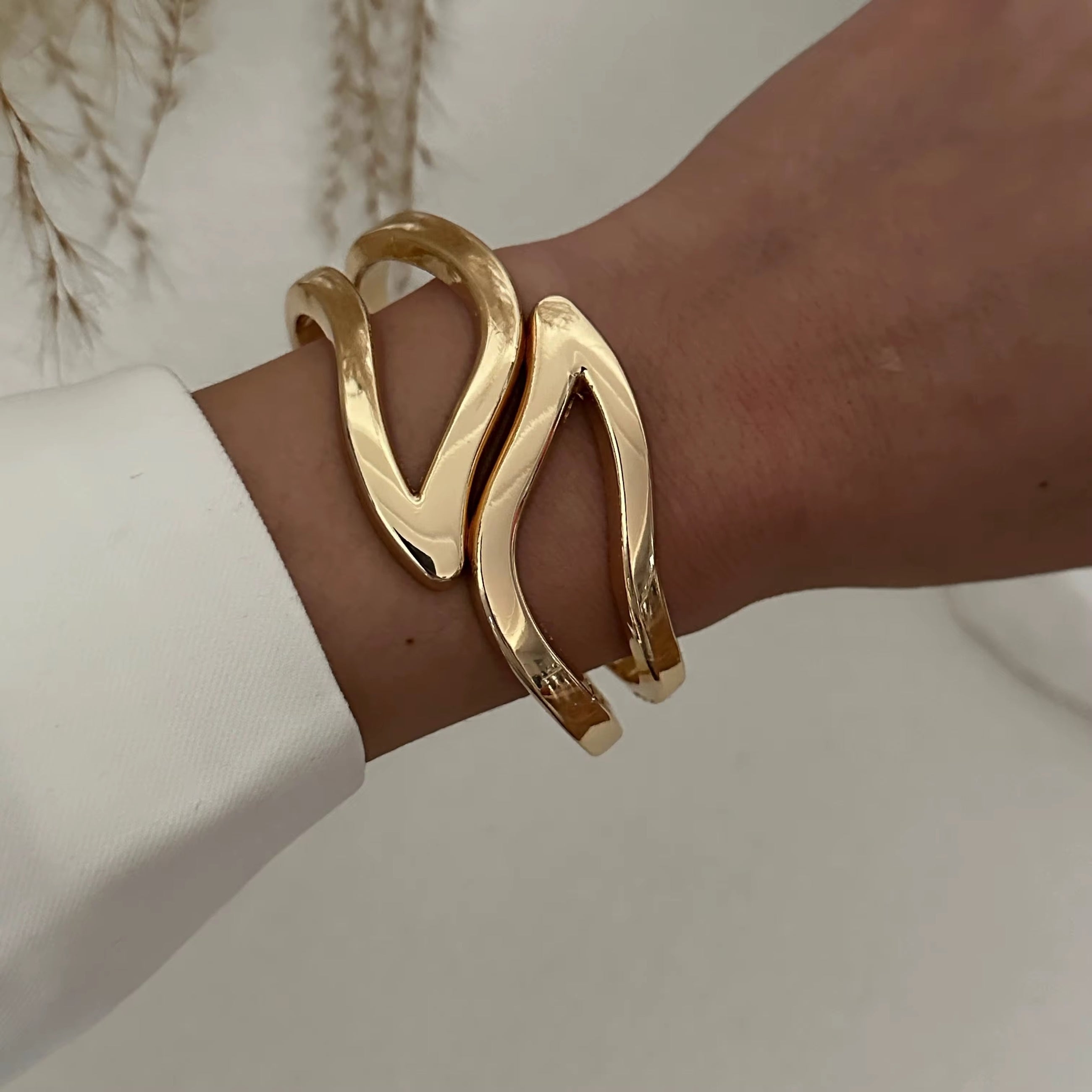 Sculptural Statement Cuff Bracelet - Alinari Firenze