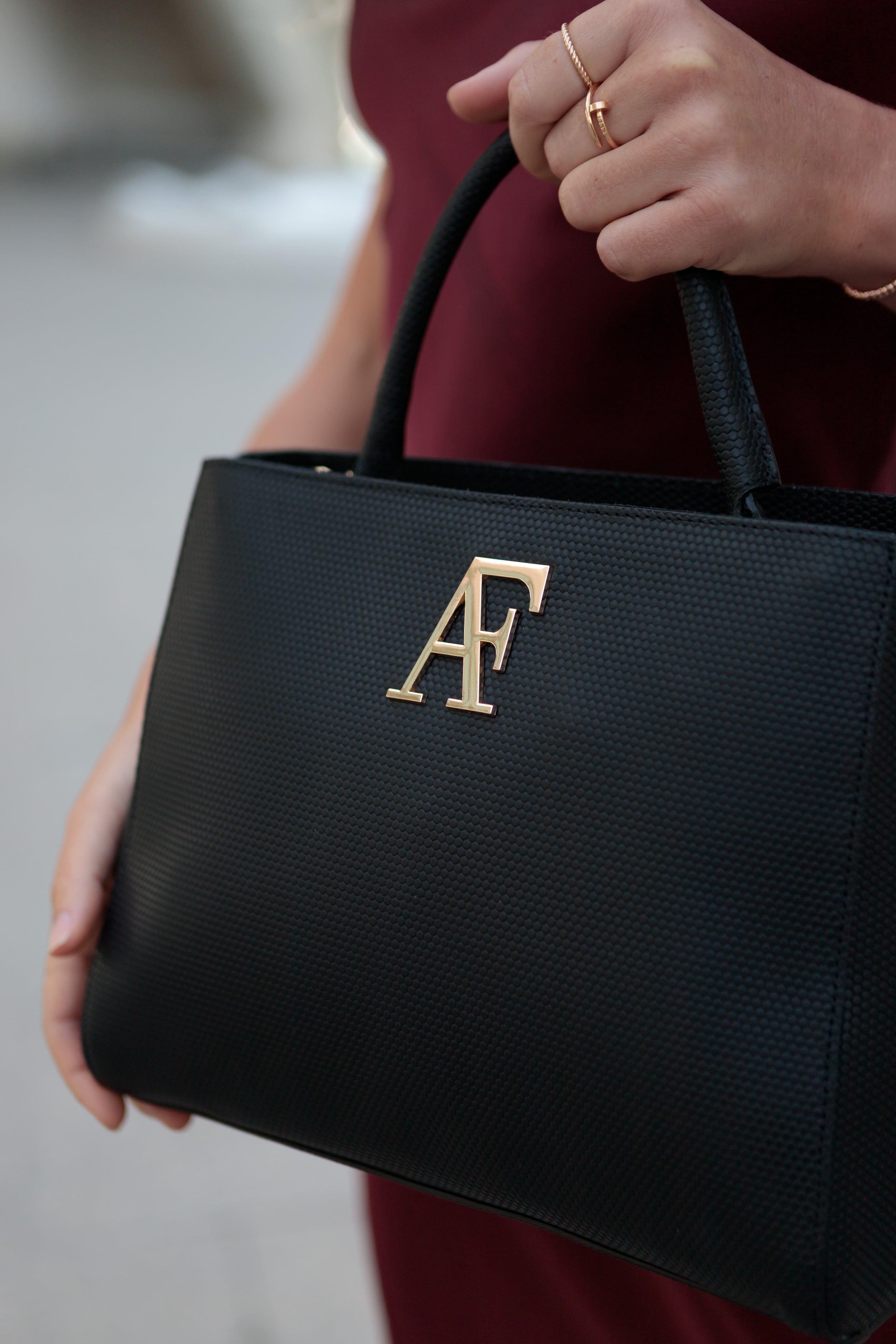 Navona Bag Black Honeycomb Leather - Alinari Firenze