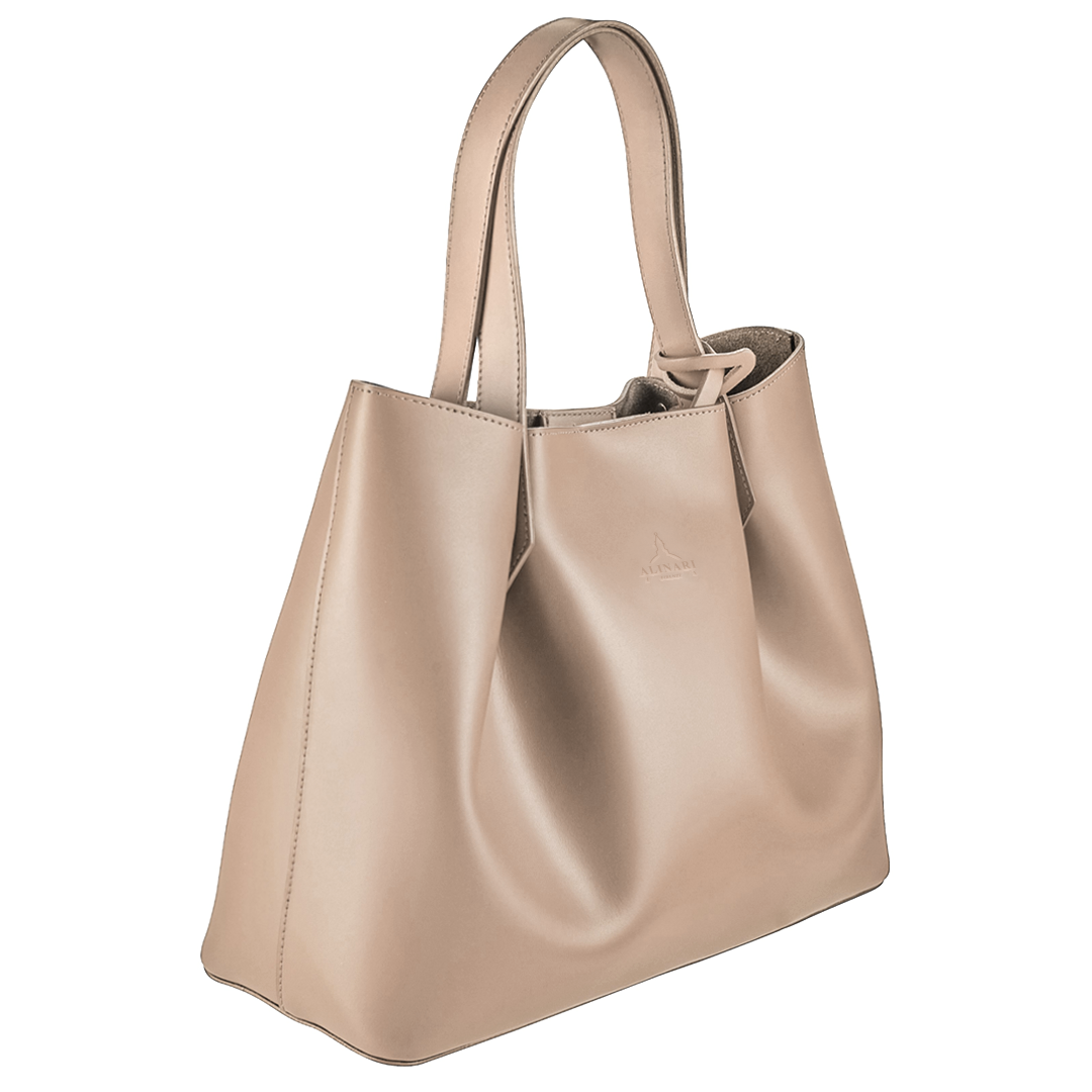 Viviene Tote - Alinari Firenze