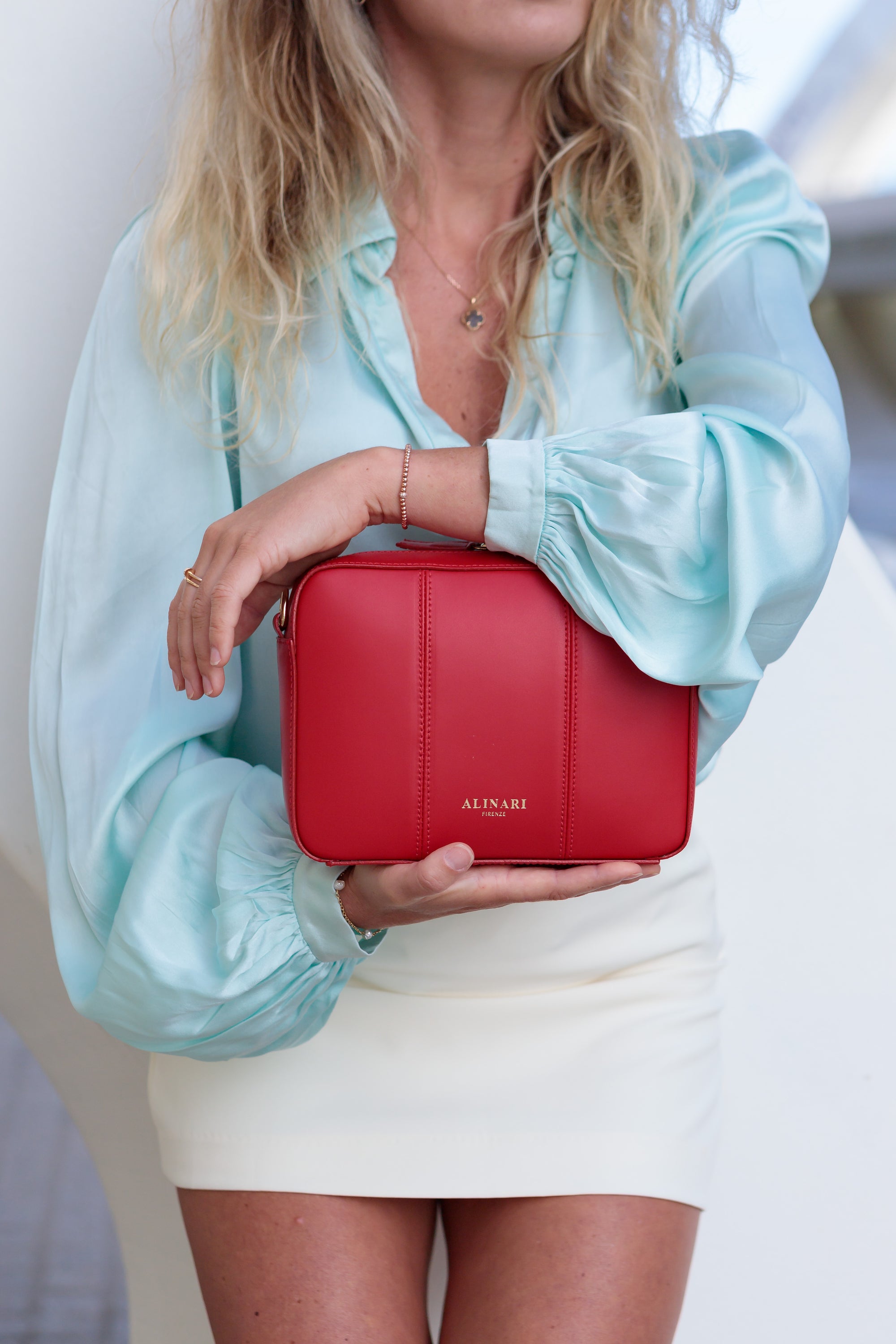 Flavia Crossbody Red