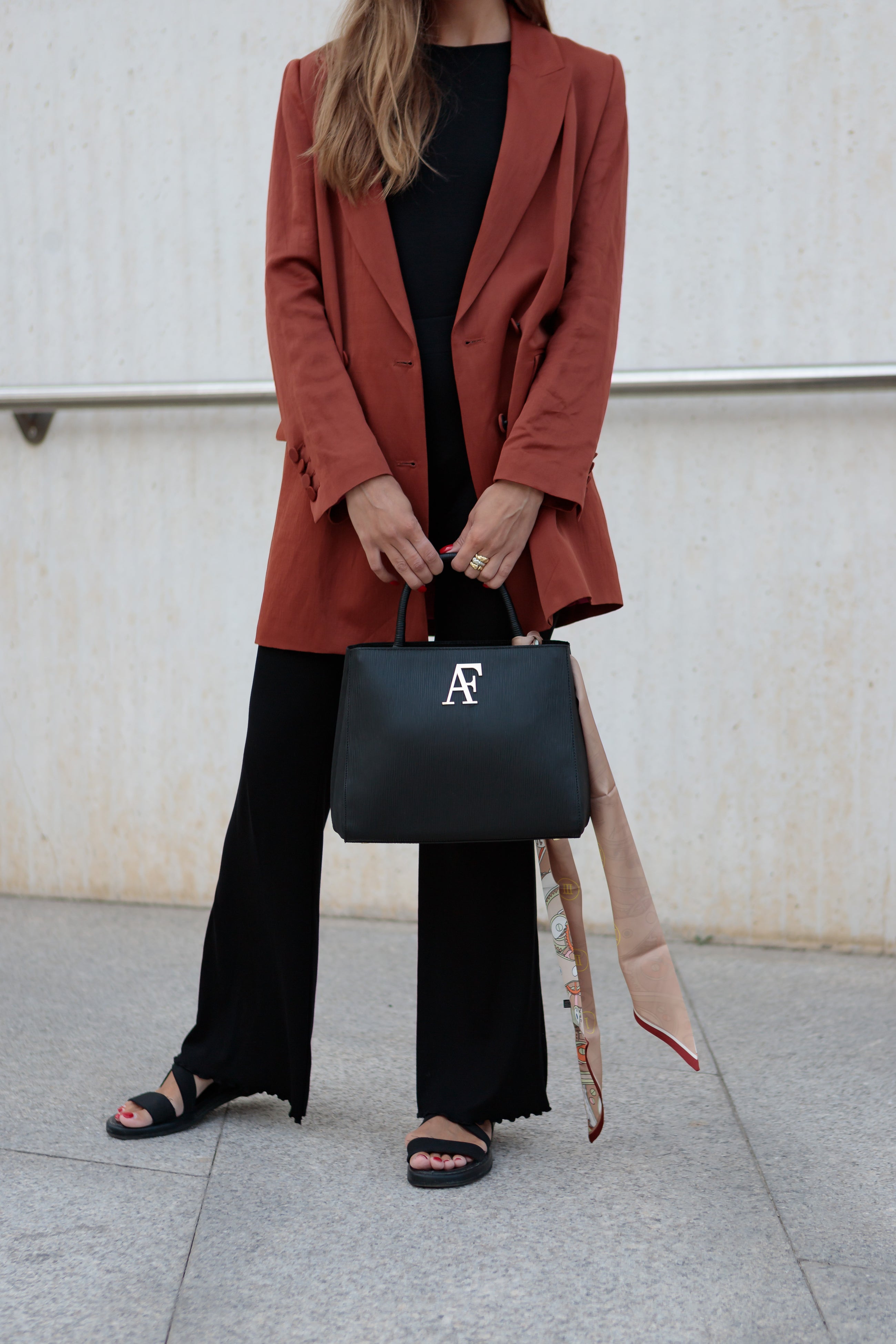 Navona Bag Black Textured Leather - Alinari Firenze